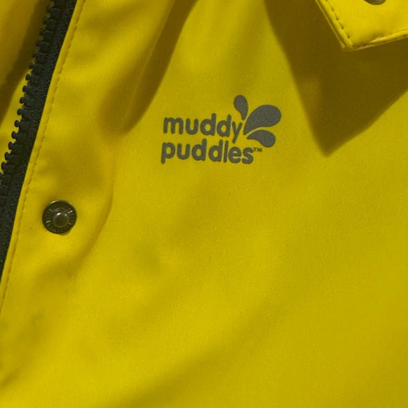 Muddy Puddles-Waterproof Fleece Lined Yellow Jacket.Detachable Hood.Zipper works - Picture 7 of 7